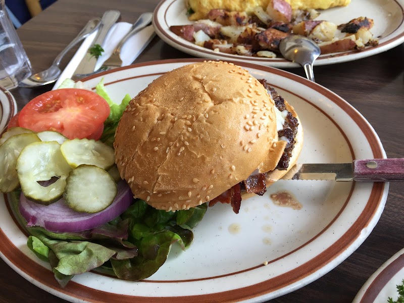 Linda’s Seabreeze Café photo 3