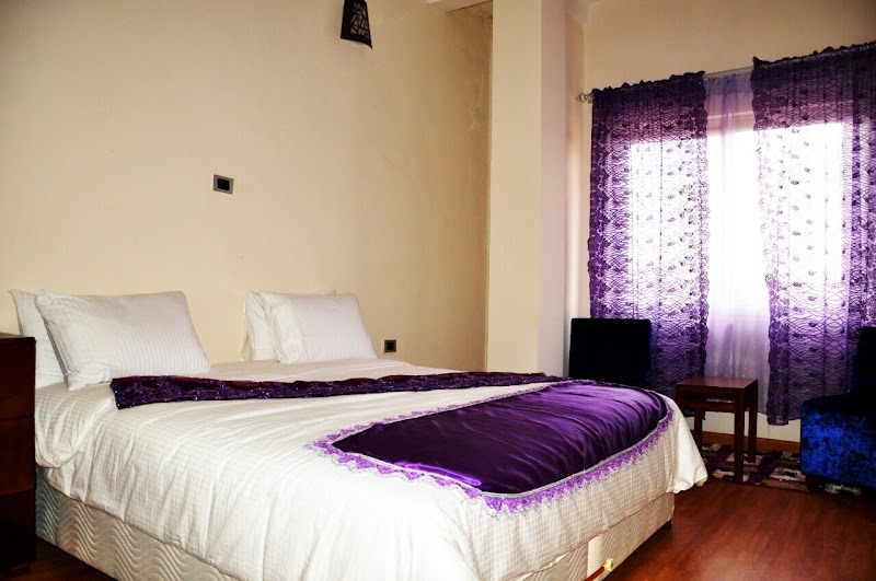 Hakim Lodge and Tour photo 2