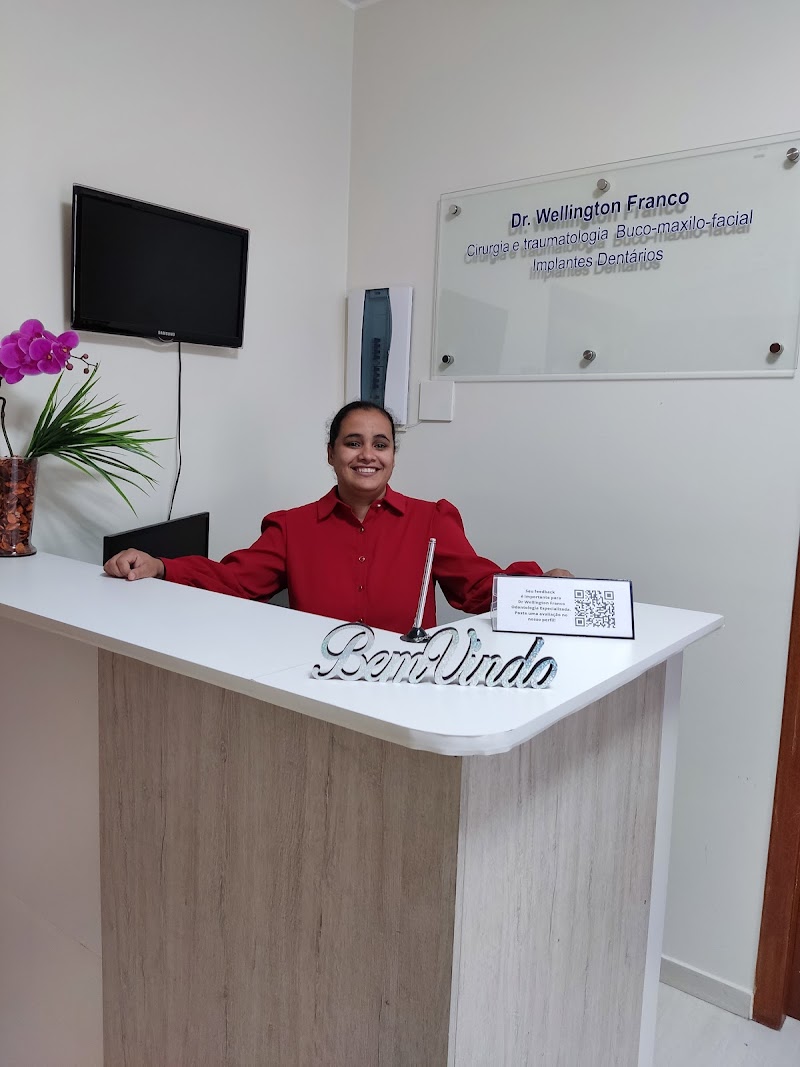 Dr Wellington Franco Odontologia Especializada