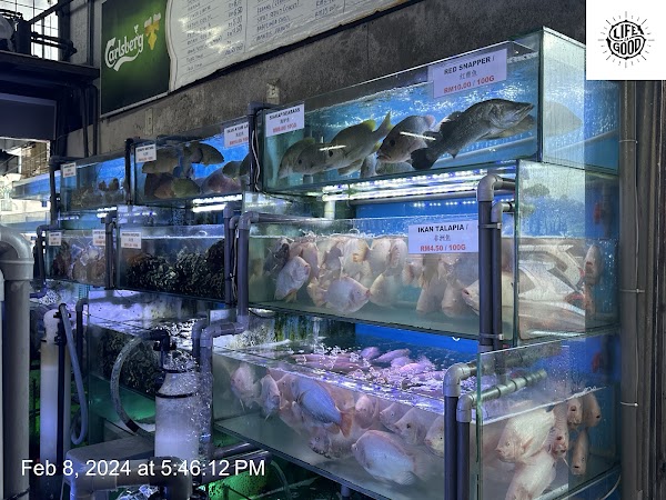 Sasa Seafood Restaurant - Photo 1