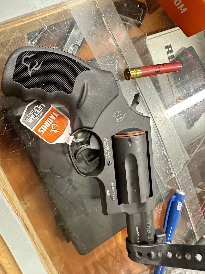 Kamo Gun Works photo