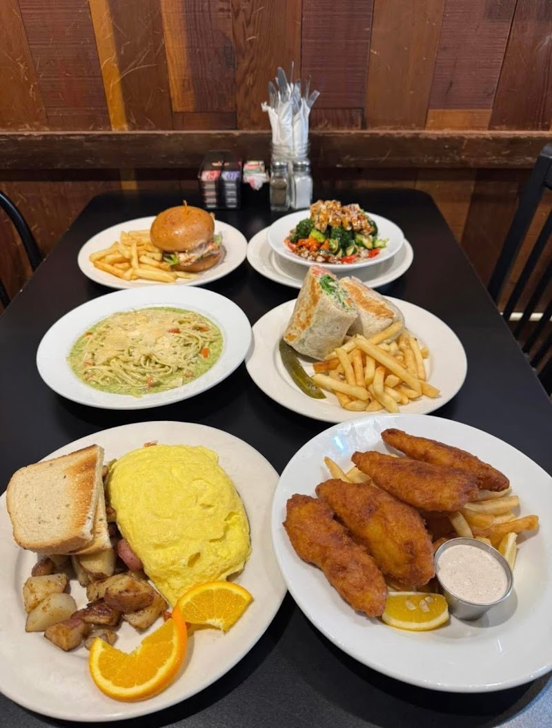 Redwood Cafe cotati photo 2