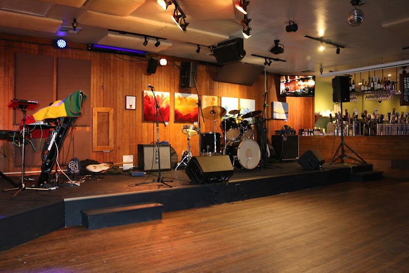 Redwood Cafe cotati photo 1