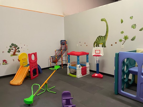 Photo by Little Angel Center - West Buechel