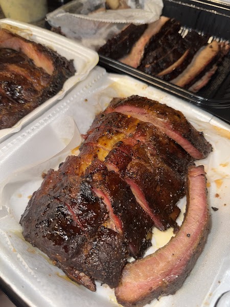 Gatlin's BBQ photo 4