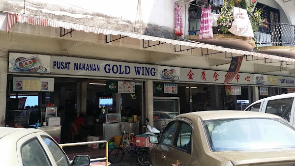 Pusat Makanan Gold Wing