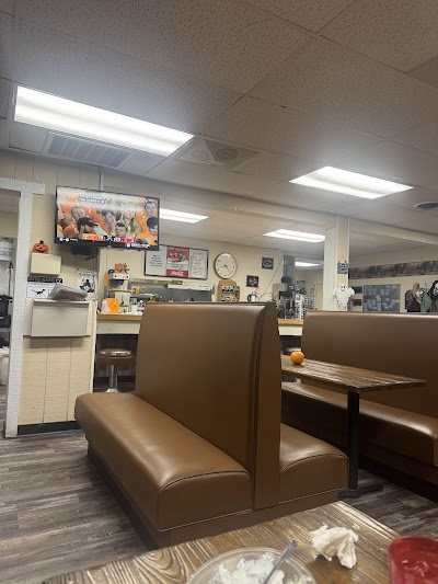 Yellowstone Travel Plaza