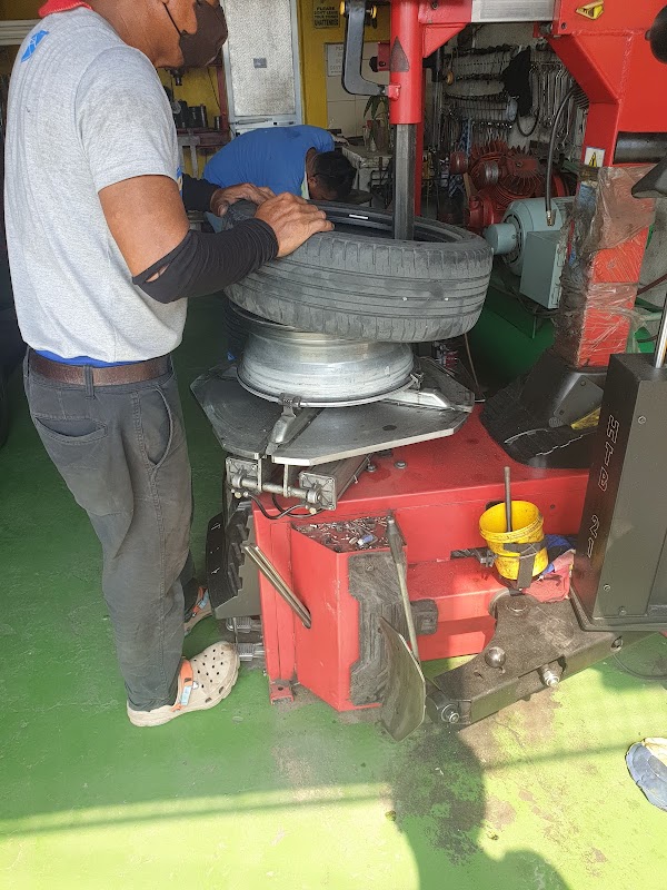 Completo Tire Supply