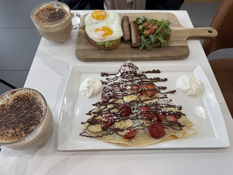 Cortado Café & Crepery Springfield photo 2