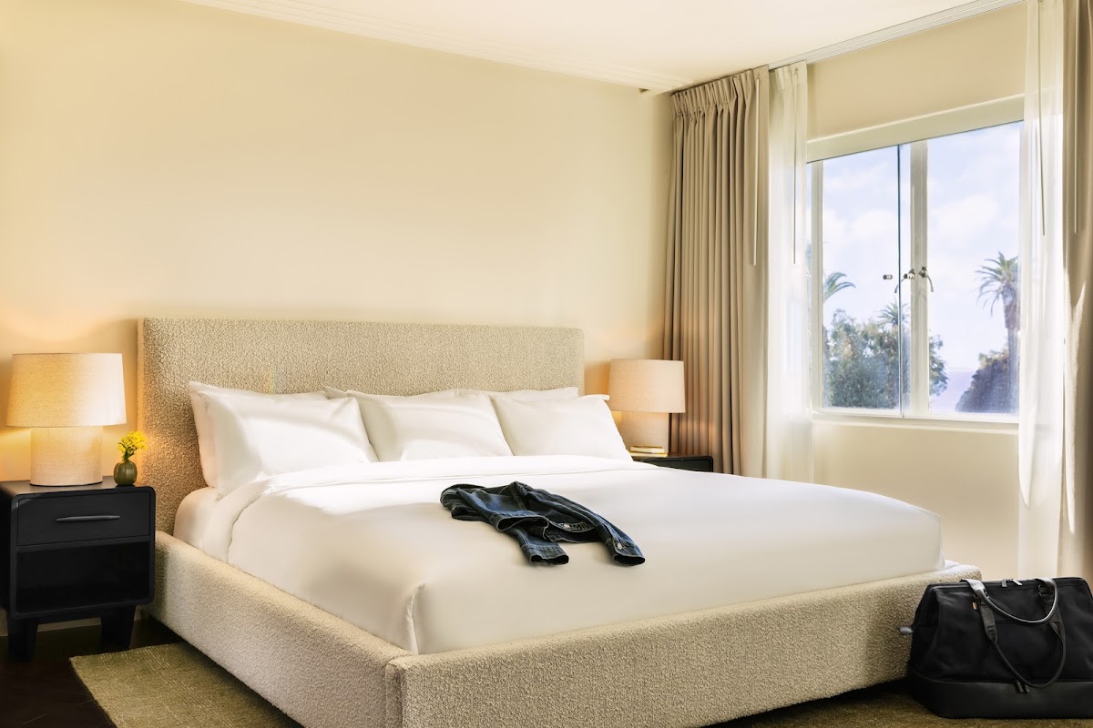 The Eden Santa Monica, dog-friendly hotel