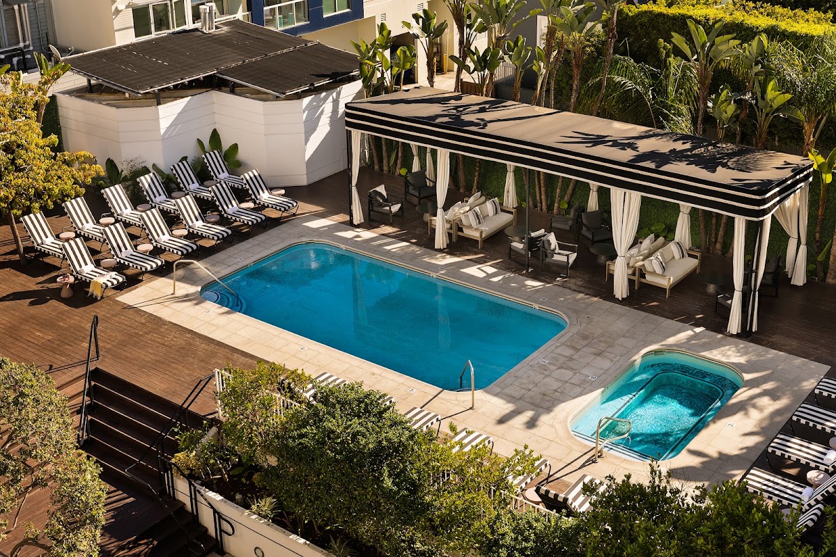 The Eden Santa Monica, dog-friendly hotel, photo 2