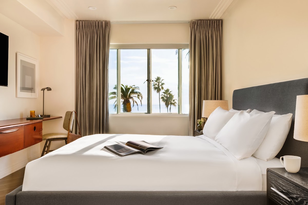 The Eden Santa Monica, dog-friendly hotel, photo 5
