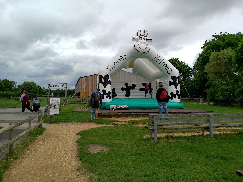 Farmer Palmer’s Farm Park