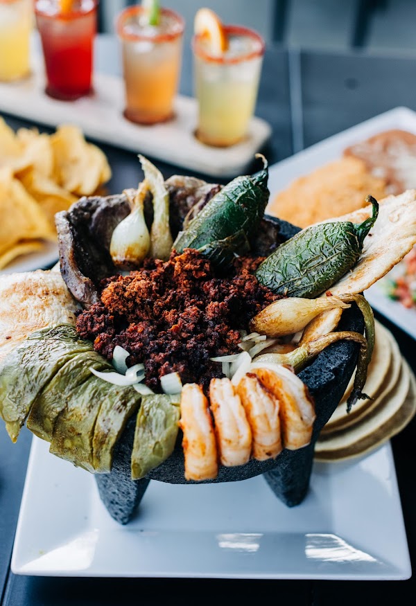 Photo by Limon y Sal (previously Casa Fiesta Mexican Bar & Grill)