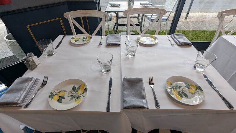 Outdoor seating available