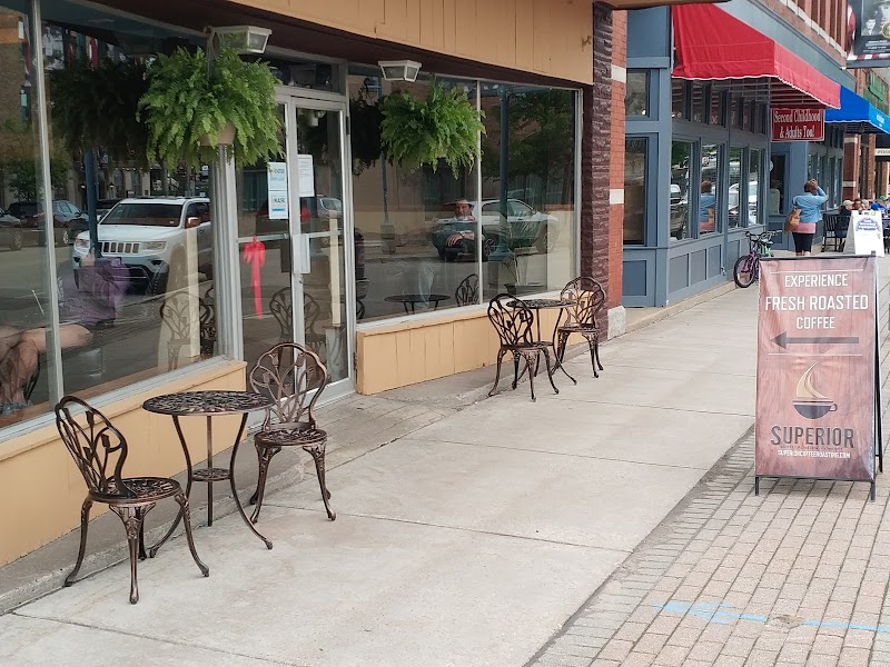 Superior Cafe photo 1