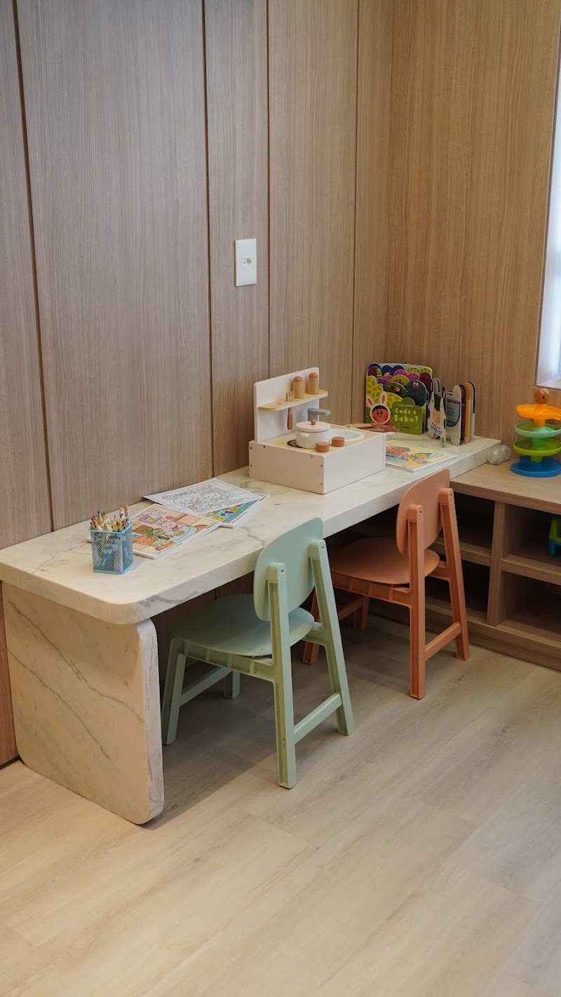 Foto de Dra. Leticcia Vanini | Pediatra e Alergista Infantil e Adulto