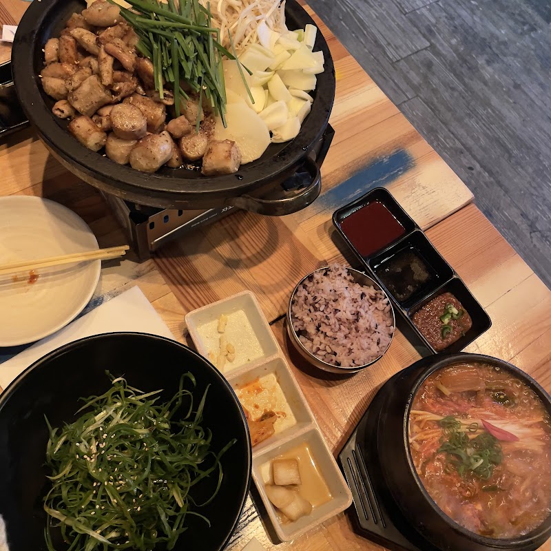 HongDae Korean Restaurant & Bar photo 4