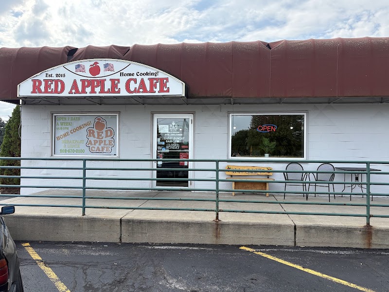 Red Apple Cafe photo 1