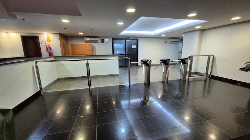 Dra. Mylena M. Schwartz | Dentista Uberlândia - foto 3