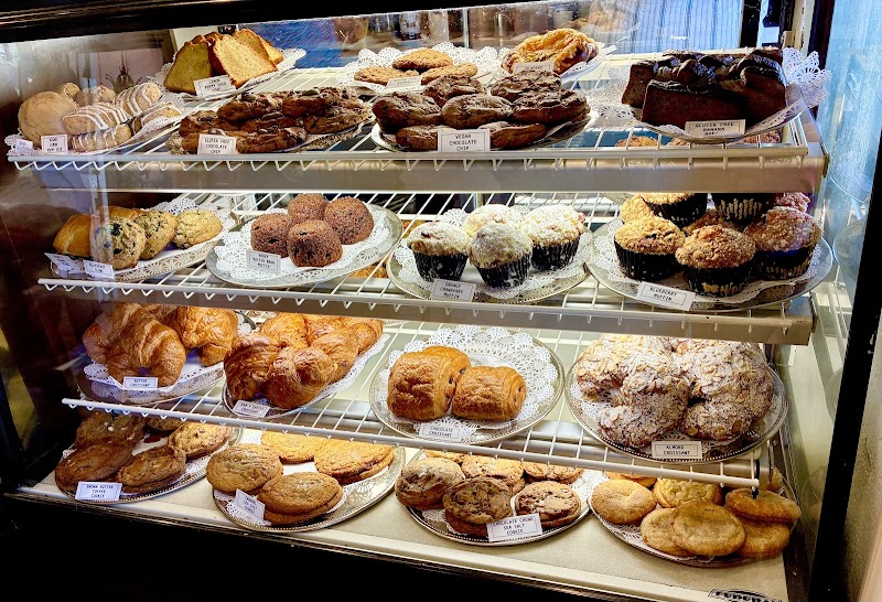 Aroma Coffee & Tea Co photo 2