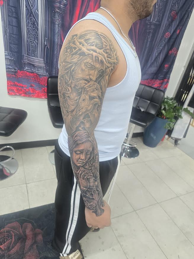 Hugo Olvera Tattoo tattoo parlor in Garland, TX