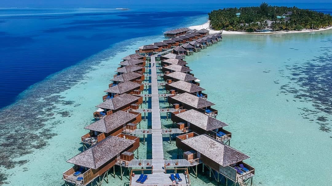 Vilamendhoo Island Resort & Spa