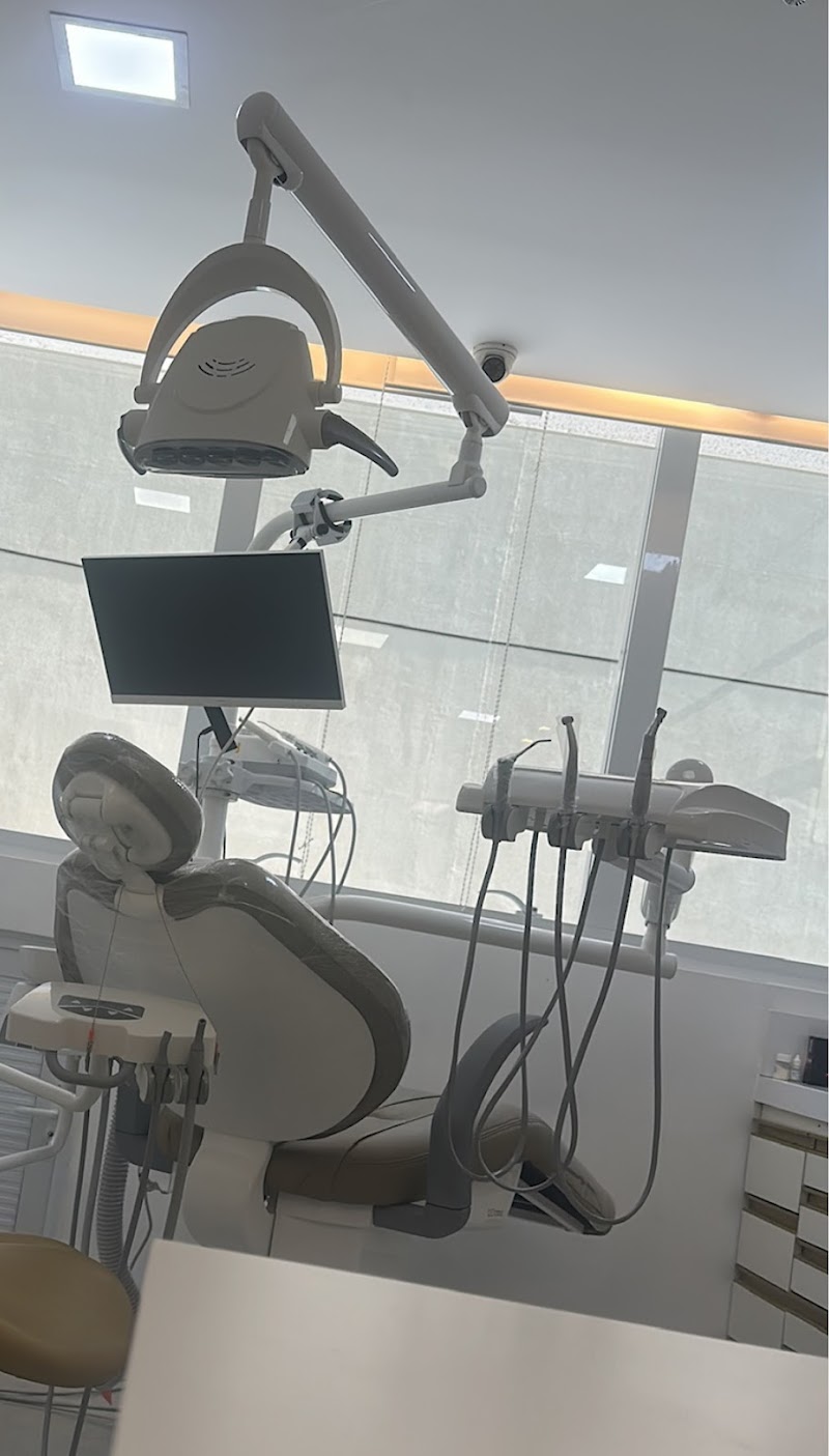 DENTISTA 24 HORAS | URGÊNCIA E ESTÉTICA | BWR ODONTOLOGIA - foto 3