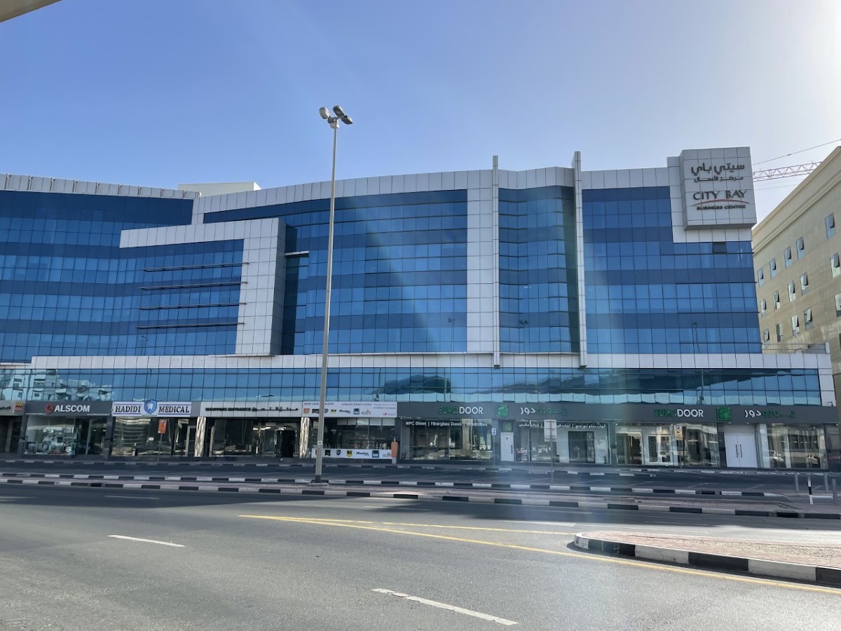 Everglow Aesthetic Clinic - Dubai 4