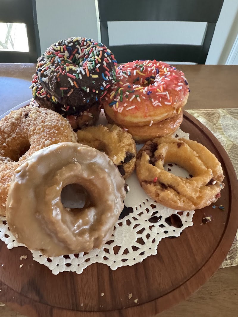 Yum Yum Donuts photo 3