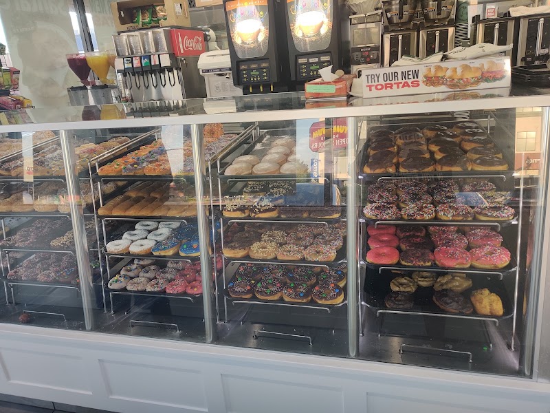 Yum Yum Donuts photo 4