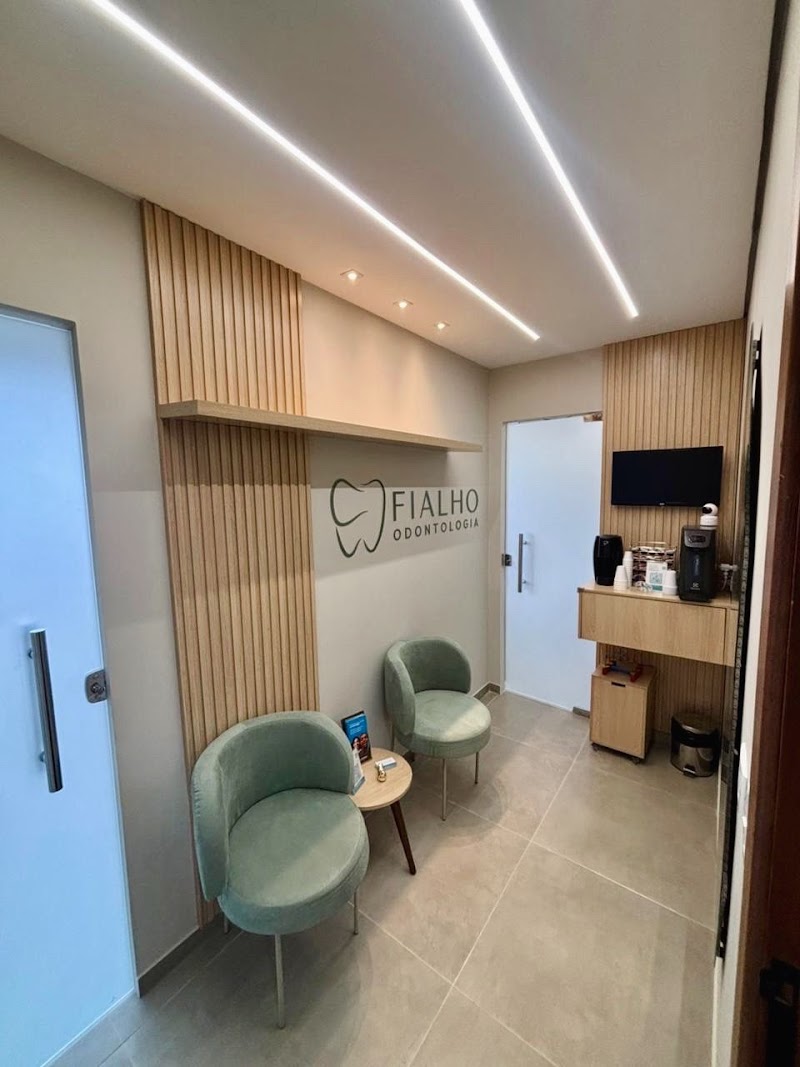 Fialho Odontologia - foto 3