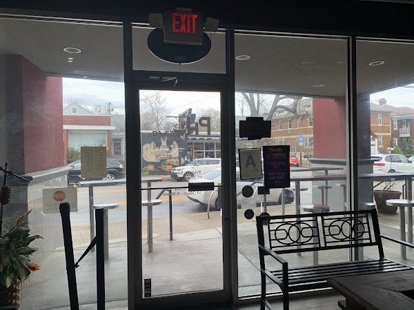 PHO CAFE ON BARDSTOWN exterior