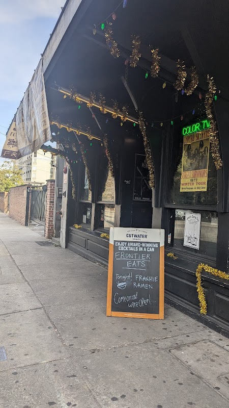 Frankie Ramen photo 4