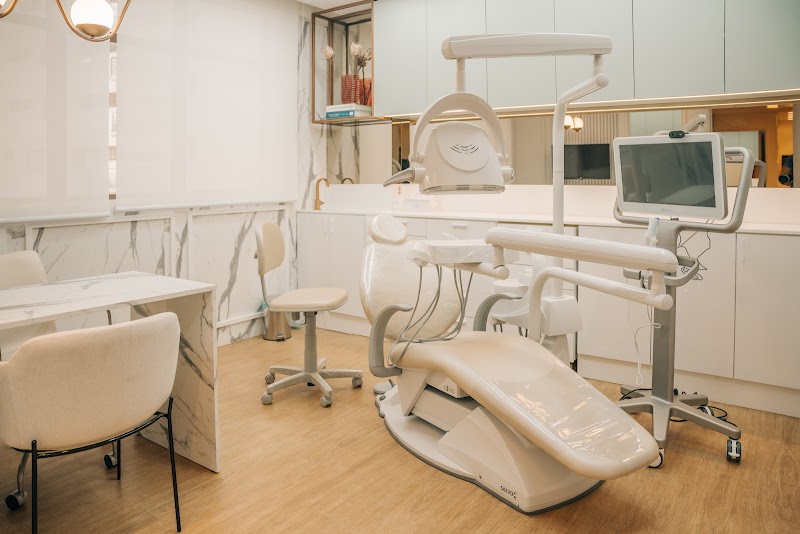 Zaus Clínica Odontológica