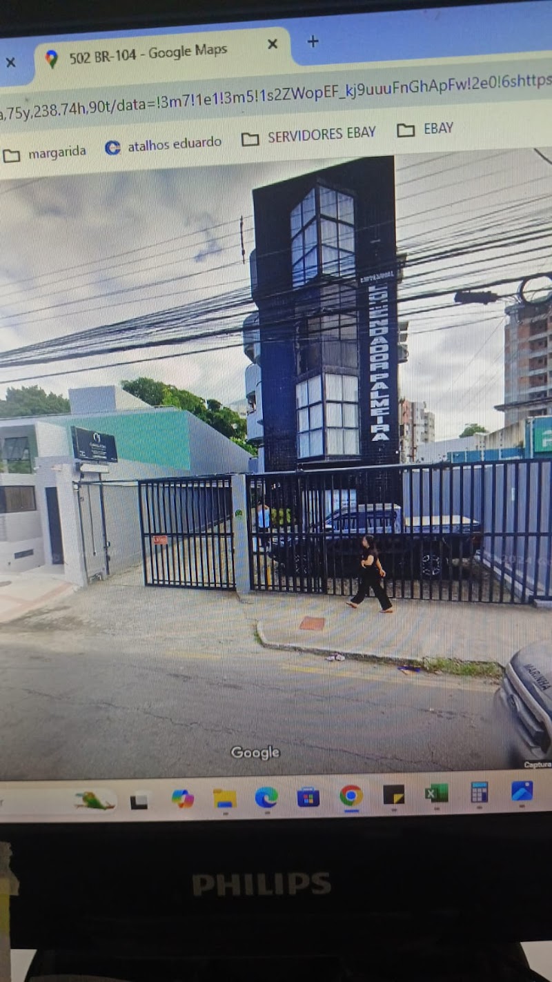 Dra Samya Costa Cirurgiã Dentista - Especialista em IMPLANTES e ORTODONTIA - foto 3