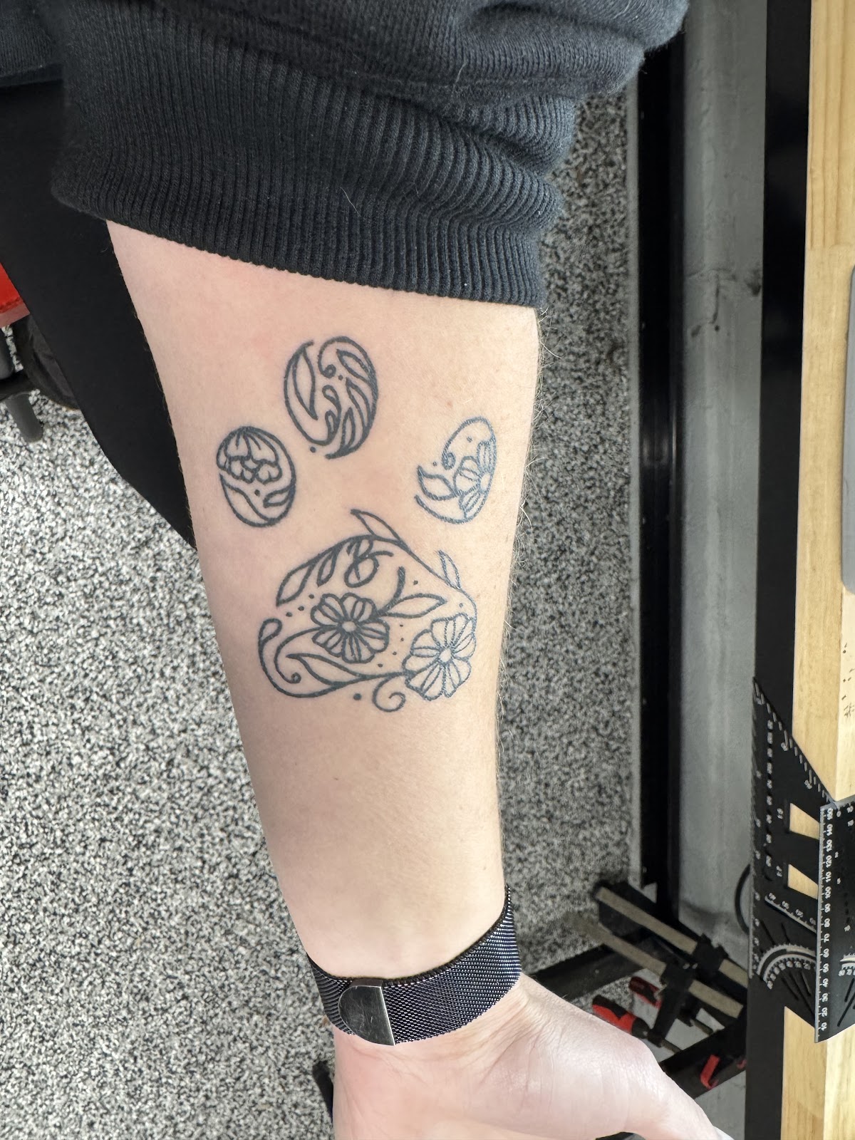 Bird In Hand Tattoo tattoo work — photo 3