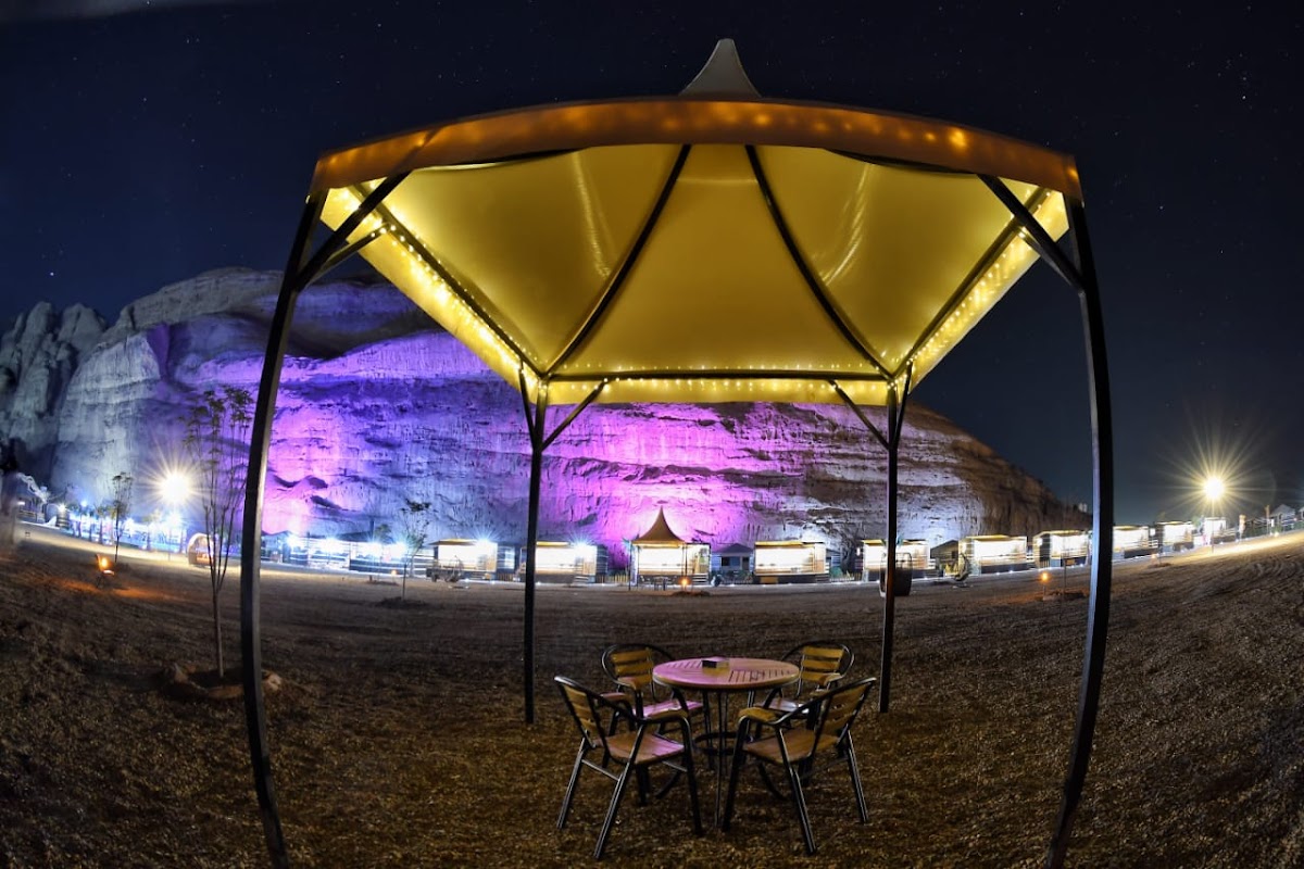 Rum Oasis Luxury camp