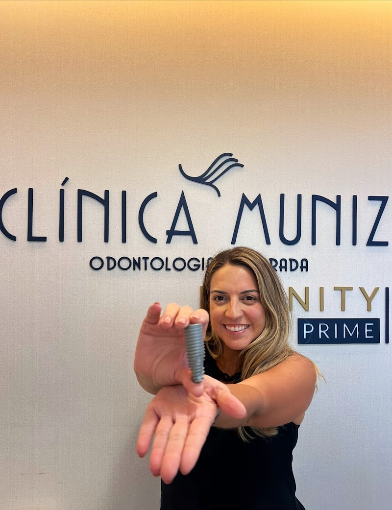 Implantes Dentários | Dentista | Clínica Muniz | Itaim Bibi - SP - foto 4