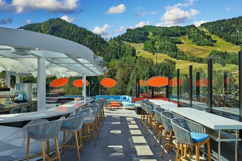 W Aspen, dog-friendly hotel in Aspen