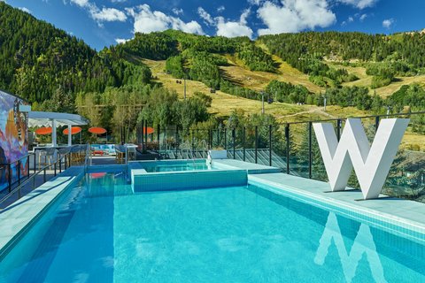 W Aspen, dog-friendly hotel, photo 2