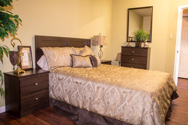 Hampton's Luxury Villas INC