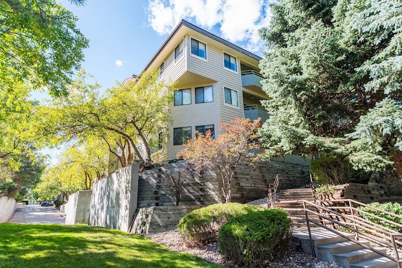 Lakewood Estates | Sky Active Living facility