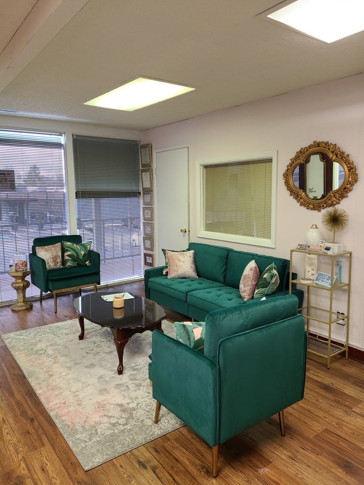 Carole's Cosmetic Tattoo LLC Studio & School — tattoo studio near Beaverton