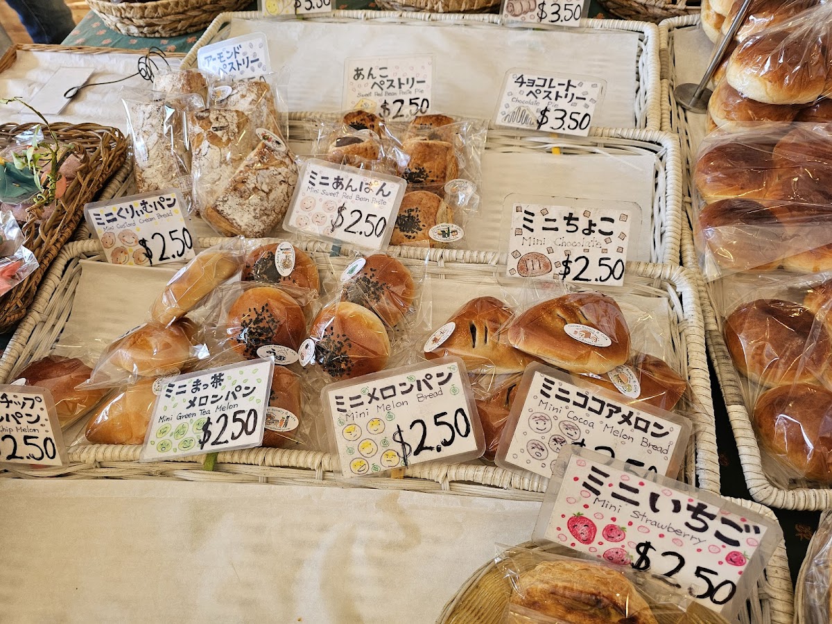 Clover Bakery & Cafe: Google Places image 3