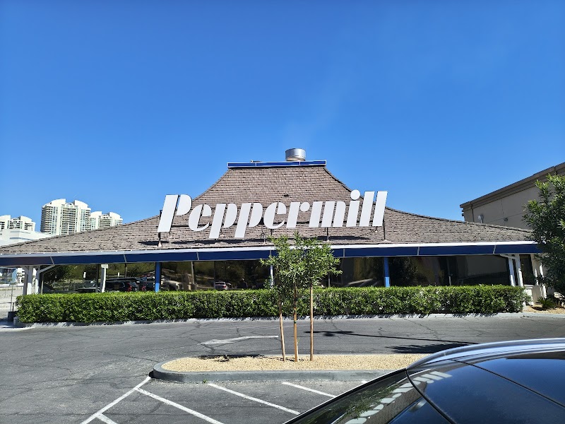 Peppermill Restaurant and Fireside Lounge