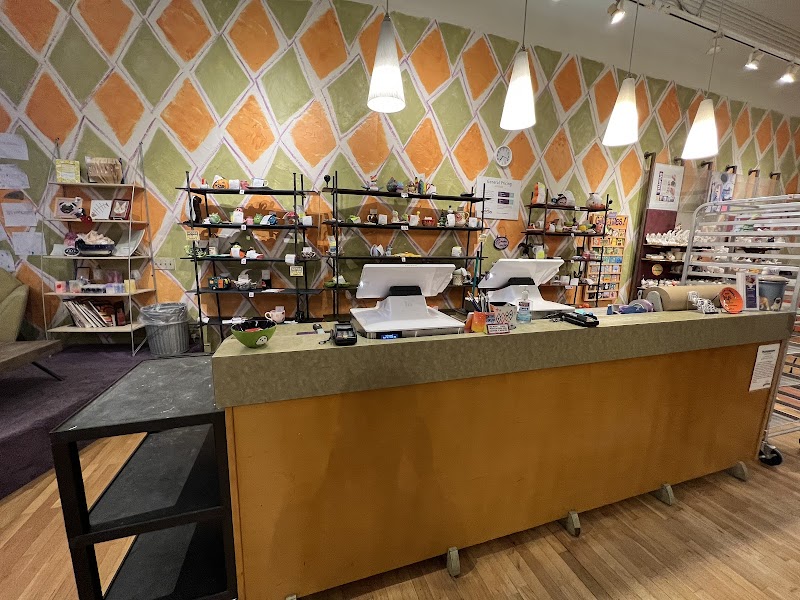 Petroglyph Ceramic Lounge