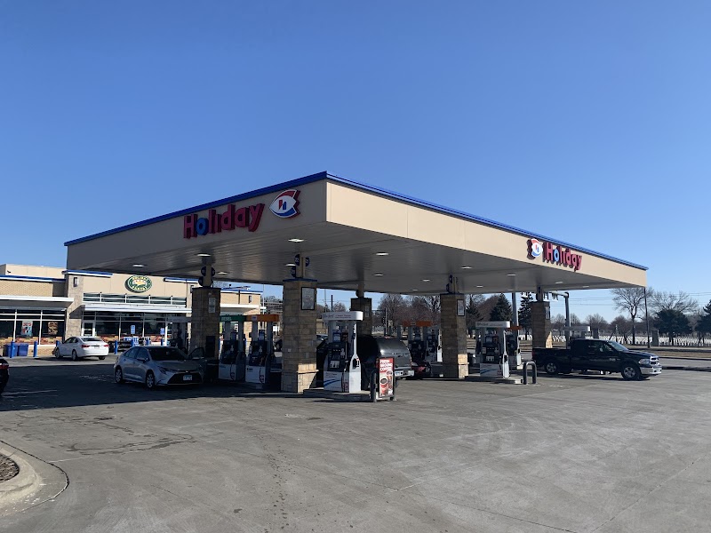 Holiday Stationstores photo 1