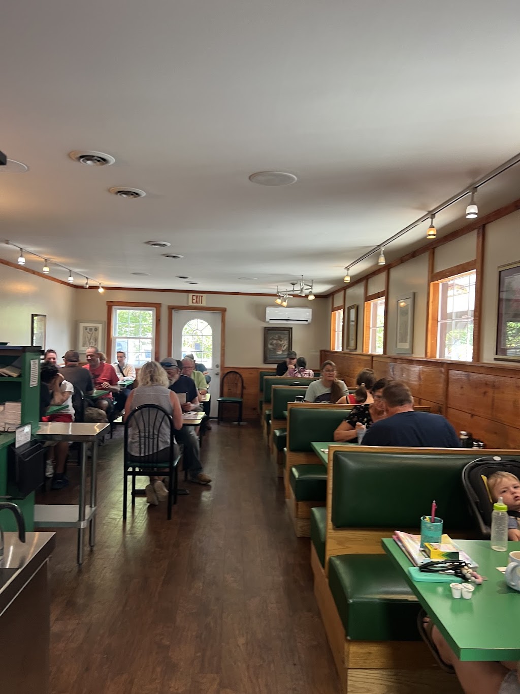 Jackie’s Tavern and Restaurant