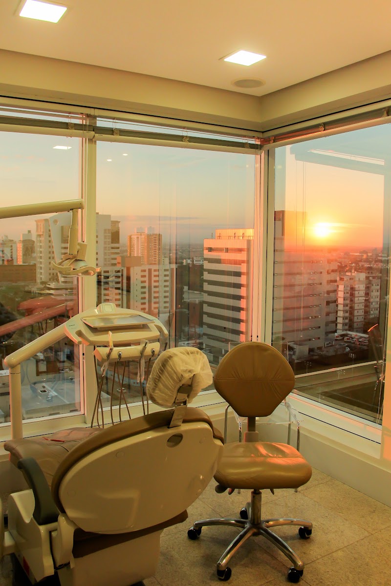 Clínica de Ortodontia e Odontopediatria Dr. Tavares - foto 3